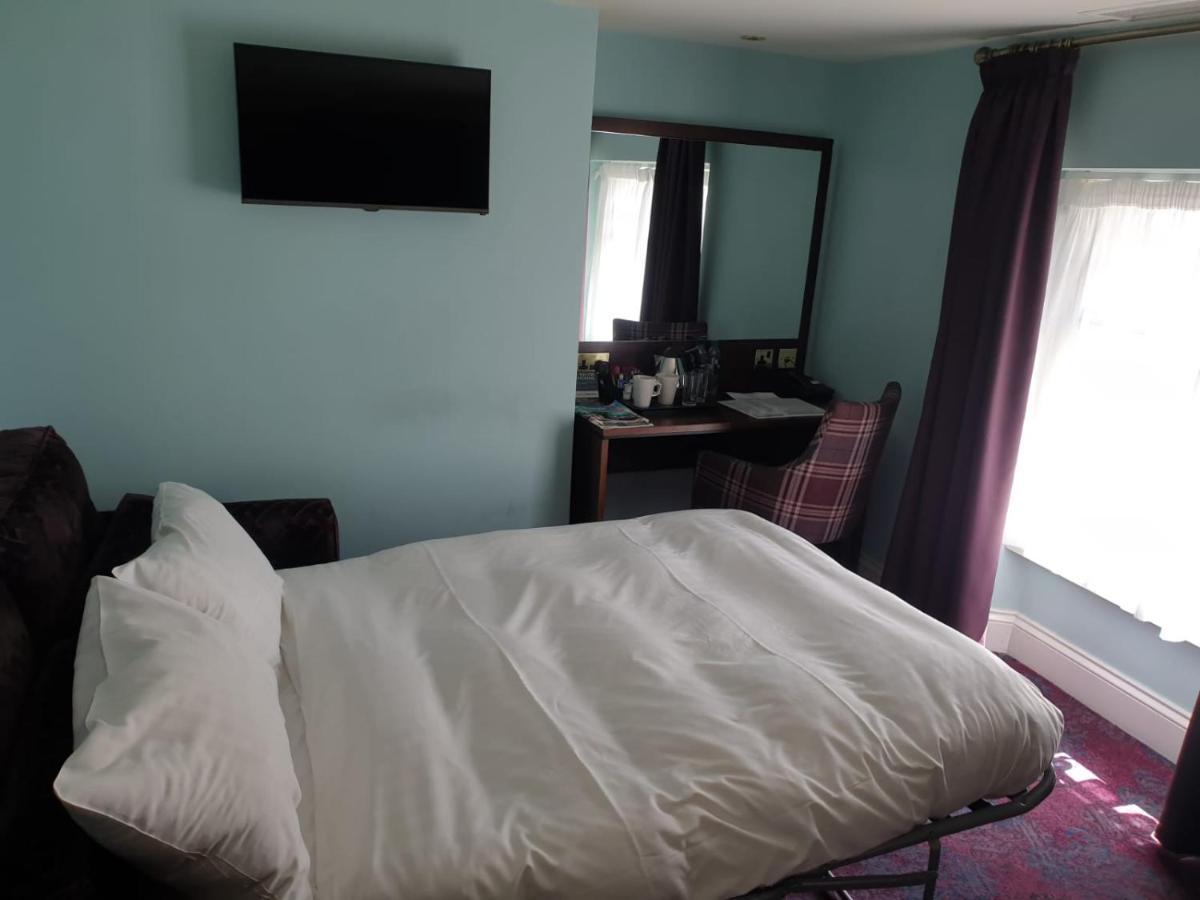 The Queen'S Head Wetherspoon Hotel Tavistock  Kültér fotó