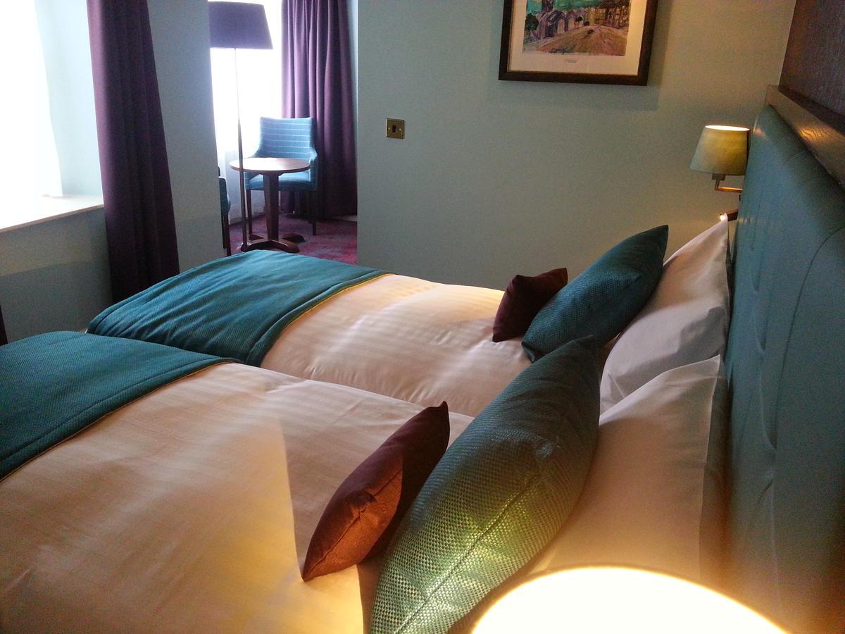 The Queen'S Head Wetherspoon Hotel Tavistock  Kültér fotó